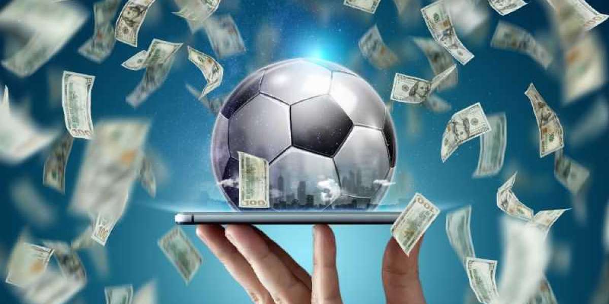 Online Football Betting: Safety and Legal Considerations in Vietnam