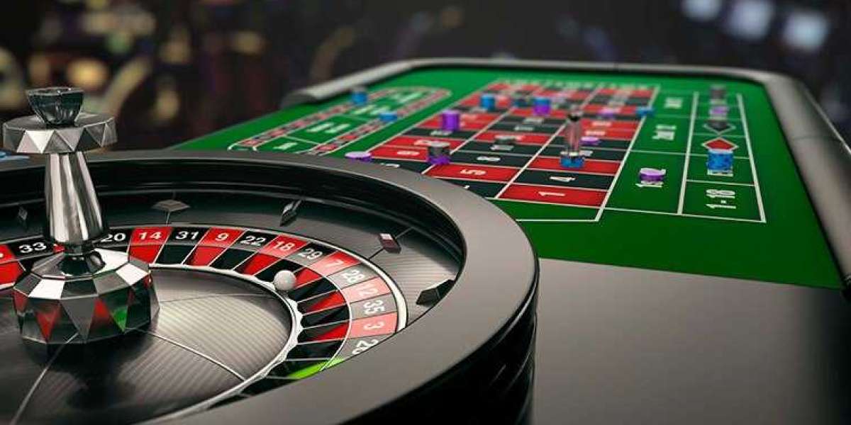 Live Croupier Thrill at Old-school Wager